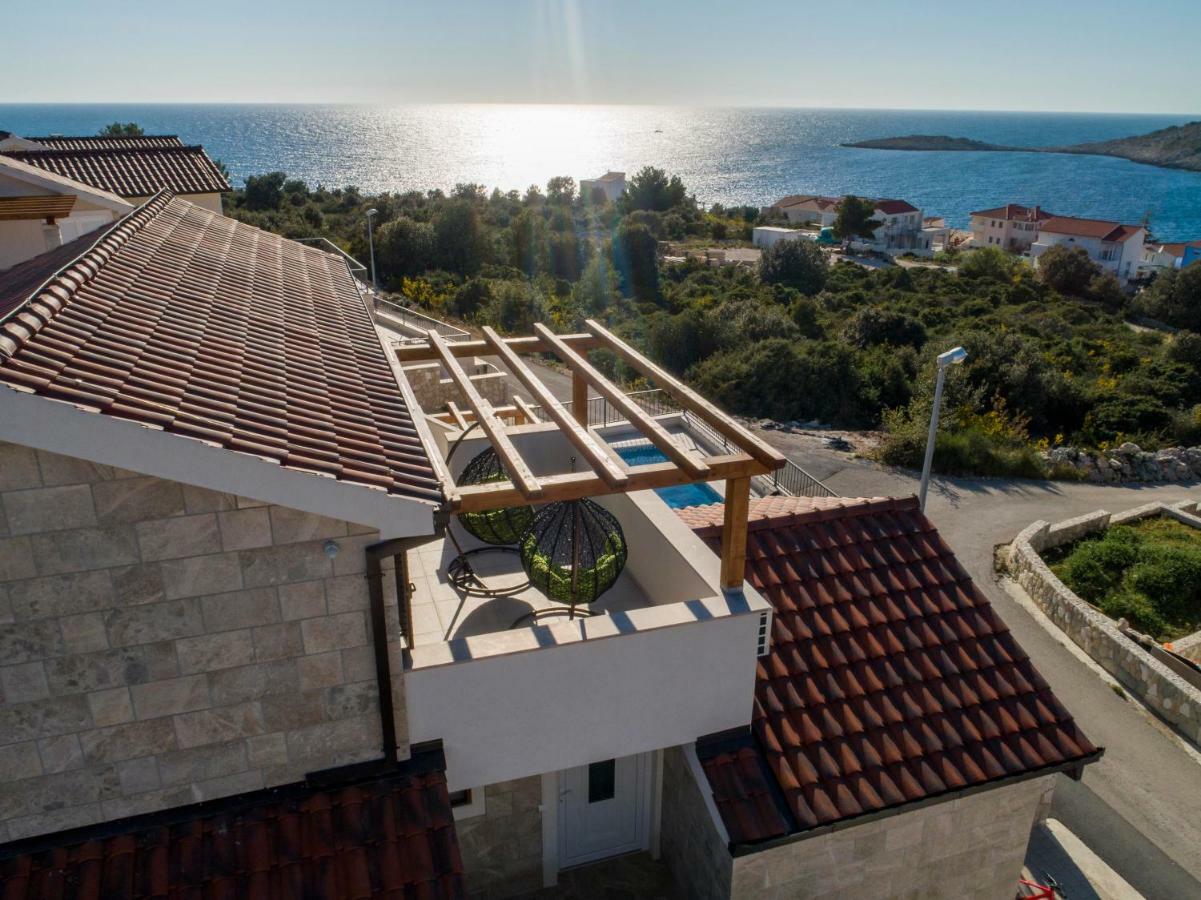 Villa Diomedes With The Sea View And The Pool Rogoznica  Ngoại thất bức ảnh